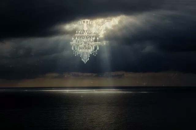 chandelier 1751227 640